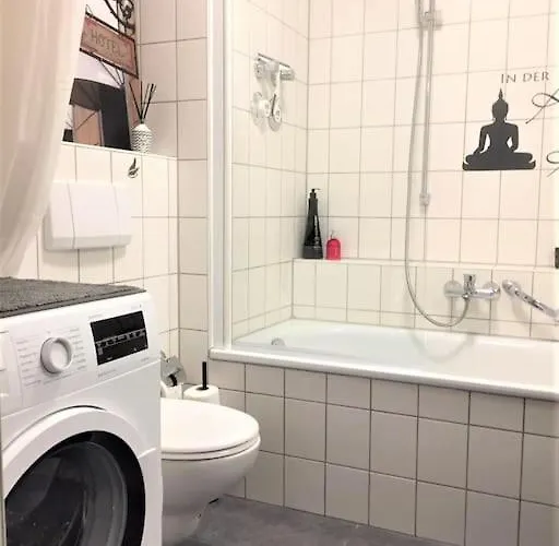 Apartment Naehe Karli, 4 Pers., Zentrum Sued